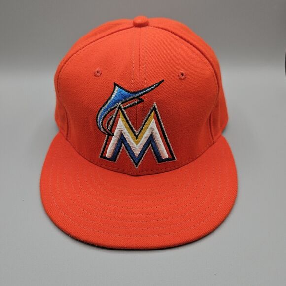 Miami Marlins Hat Cap Fitted Mens 7 1/4 New Era 59Fifty Official On Field Cap - Picture 1 of 7